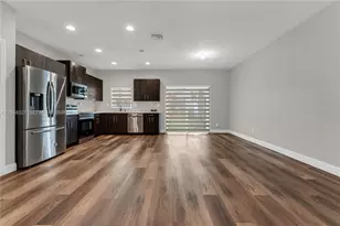 4040 NW 11th St, Lauderhill, FL 33313 - Photo 12