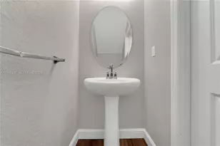 4040 NW 11th St, Lauderhill, FL 33313 - Photo 32