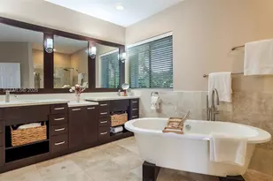 1221 E Bel Aire Dr E, Pembroke Pines, FL 33027 - Photo 34