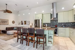1221 E Bel Aire Dr E, Pembroke Pines, FL 33027 - Photo 16
