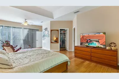 1221 E Bel Aire Dr E, Pembroke Pines, FL 33027 - Photo 30