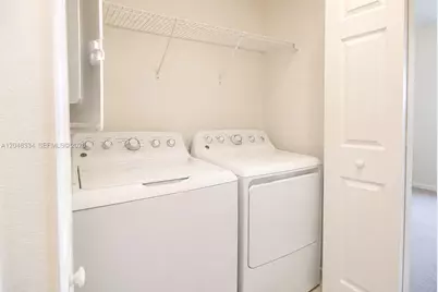 10934 W 33rd Way, Hialeah, FL 33018 - Photo 14