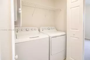 10934 W 33rd Way, Hialeah, FL 33018 - Photo 14
