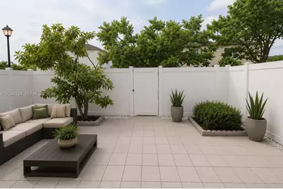 10934 W 33rd Way, Hialeah, FL 33018 - Photo 22