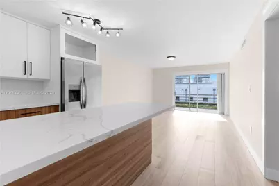 8752 SW 12th St #201, Miami, FL 33174 - Photo 6