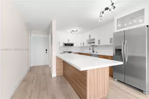 8752 SW 12th St, Miami, FL 33174 - Photo 10