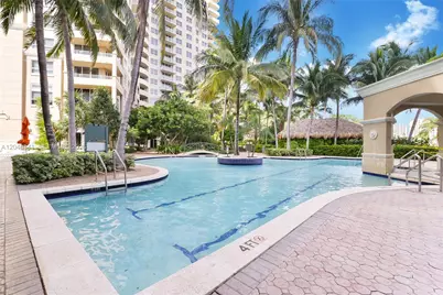 19501 W Country Club Dr #2014, Aventura, FL 33180 - Photo 18