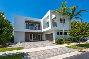 10108 NW 77th St, Doral, FL 33178 - Photo 2