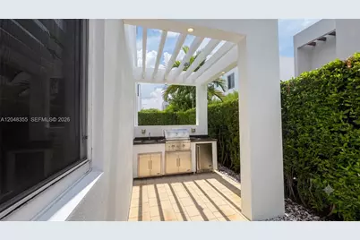 10108 NW 77th St #10108, Doral, FL 33178 - Photo 16