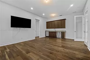 5301 S Sterling Ranch Cir, Davie, FL 33314 - Photo 22