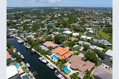 2770 NE 23rd Pl, Pompano Beach, FL 33062 - Photo 10