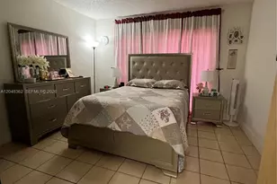 870 SW 129th Pl, Miami, FL 33184 - Photo 6