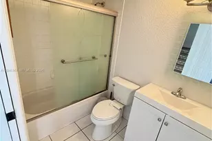 6926 NW 166th Terrace, Miami Lakes, FL 33014 - Photo 22