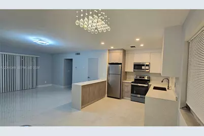 1722 Mayo St #207, Hollywood, FL 33020 - Photo 6