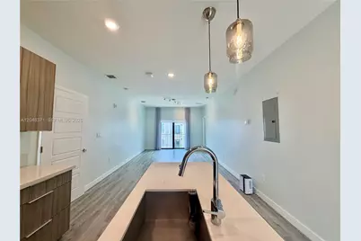 4740 NW 84th Ct #33, Doral, FL 33166 - Photo 1