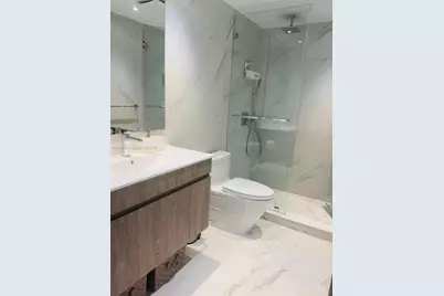 10275 Collins Ave #333, Bal Harbour, FL 33154 - Photo 12