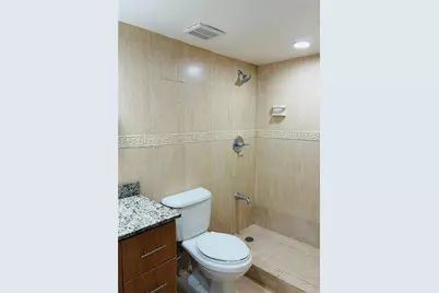 5705 W 20th Ave #101, Hialeah, FL 33012 - Photo 8