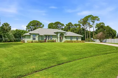 2472 SE Hillard Rd, Port Saint Lucie, FL 34952 - Photo 40
