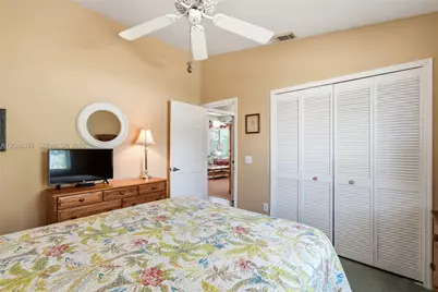2472 SE Hillard Rd, Port Saint Lucie, FL 34952 - Photo 24