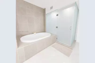 450 Alton Rd #1606, Miami Beach, FL 33139 - Photo 10