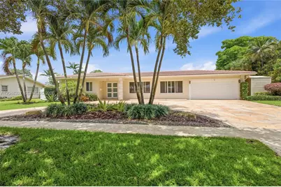 621 NW 74th Ave, Plantation, FL 33317 - Photo 8