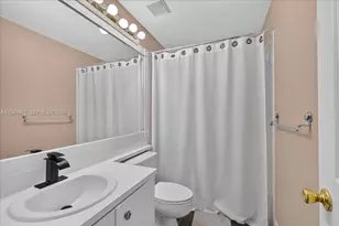 7102 Woodmont Way, Tamarac, FL 33321 - Photo 16