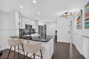 7102 Woodmont Way, Tamarac, FL 33321 - Photo 6