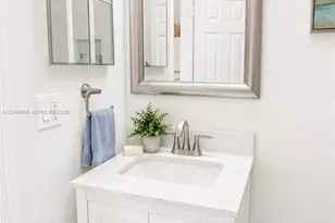 1012 NE 17th Ct, Fort Lauderdale, FL 33305 - Photo 6