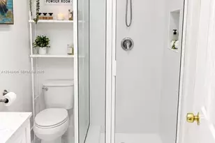 1012 NE 17th Ct, Fort Lauderdale, FL 33305 - Photo 2