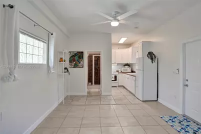 1012 NE 17th Ct #2, Fort Lauderdale, FL 33305 - Photo 6