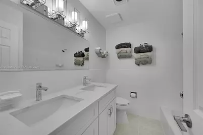 808 SW 12th Ct #808, Fort Lauderdale, FL 33315 - Photo 24