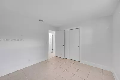 810 SW 12th Ct #810, Fort Lauderdale, FL 33315 - Photo 12