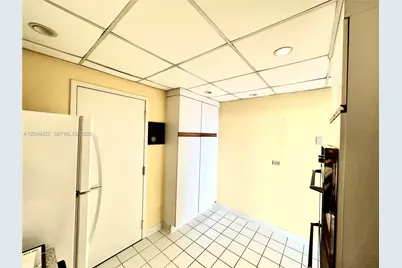 700 Biltmore Way #1009, Coral Gables, FL 33134 - Photo 18