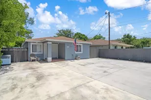751 NW 70th St, Miami, FL 33150 - Photo 2