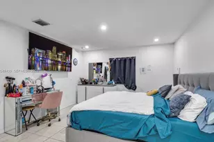 751 NW 70th St, Miami, FL 33150 - Photo 16
