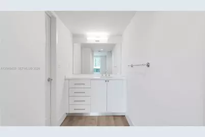 555 NE 34th St #2108, Miami, FL 33137 - Photo 20