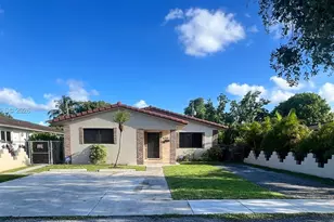 430 SE 5th St, Hialeah, FL 33010 - Photo 1