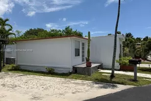 5331 SW 35th St, Davie, FL 33314 - Photo 2