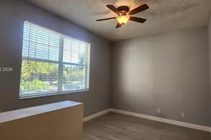 211 Mallory Ct, Weston, FL 33326 - Photo 18