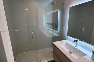 350 S Miami Ave, Miami, FL 33130 - Photo 14