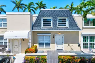933 NE 24th Ave, Hallandale Beach, FL 33009 - Photo 10