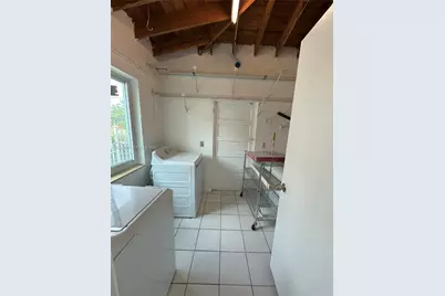 400 NW 61st Ave, Miami, FL 33126 - Photo 16