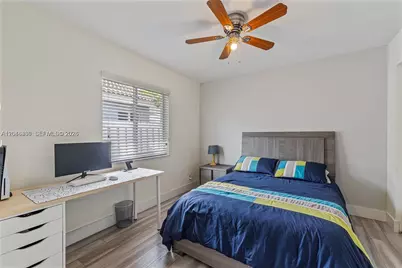 1356 Presidio Dr, Weston, FL 33327 - Photo 10