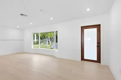7600 SW 168th St, Palmetto Bay, FL 33157 - Photo 10