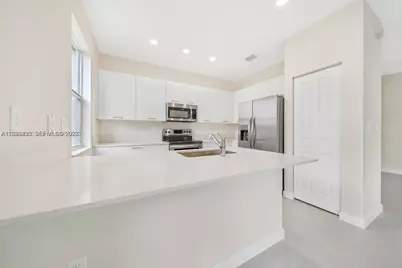 12918 NW 23rd Pl, Miami, FL 33167 - Photo 14