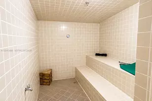 20191 E Country Club Dr, Aventura, FL 33180 - Photo 28