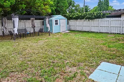 301 SW 65th Ave, Pembroke Pines, FL 33023 - Photo 34
