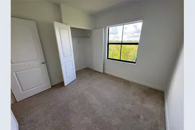 438 NE 12th St, Florida City, FL 33034 - Photo 16