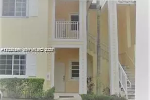2720 NE 3rd Dr, Homestead, FL 33033 - Photo 2