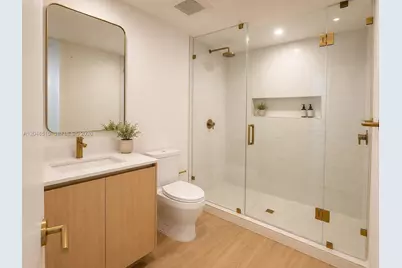 90 NE 32nd St #814, Miami, FL 33137 - Photo 16